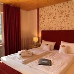 Naturpurhotel Maarblick Hotell 4*