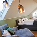 Naturpurhotel Maarblick מירפלד