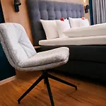 Naturpurhotel Maarblick מירפלד