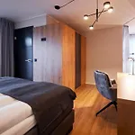 Naturpurhotel Maarblick מלון 4*