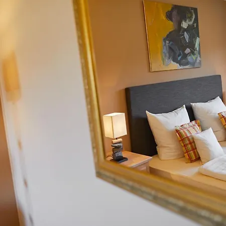 Naturpurhotel Maarblick فندق