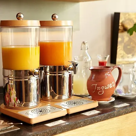 Naturpurhotel Maarblick 4* 메르펠트