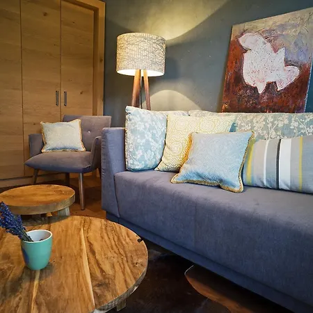 Naturpurhotel Maarblick فندق