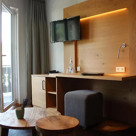 Naturpurhotel Maarblick 4* Meerfeld