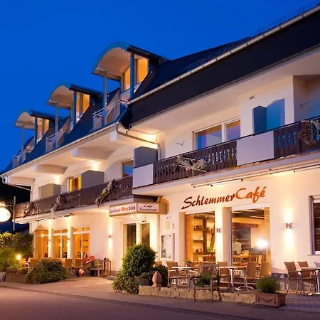 Naturpurhotel Maarblick 4*