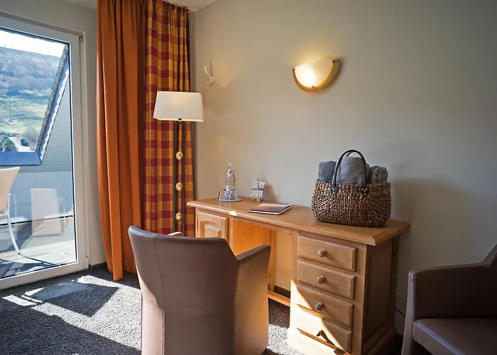 Naturpurhotel Maarblick 4* Мерфельд